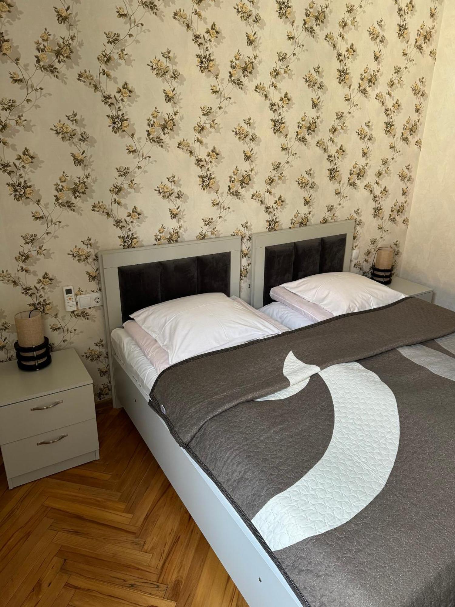 Guest House Tmt Sighnaghi Extérieur photo