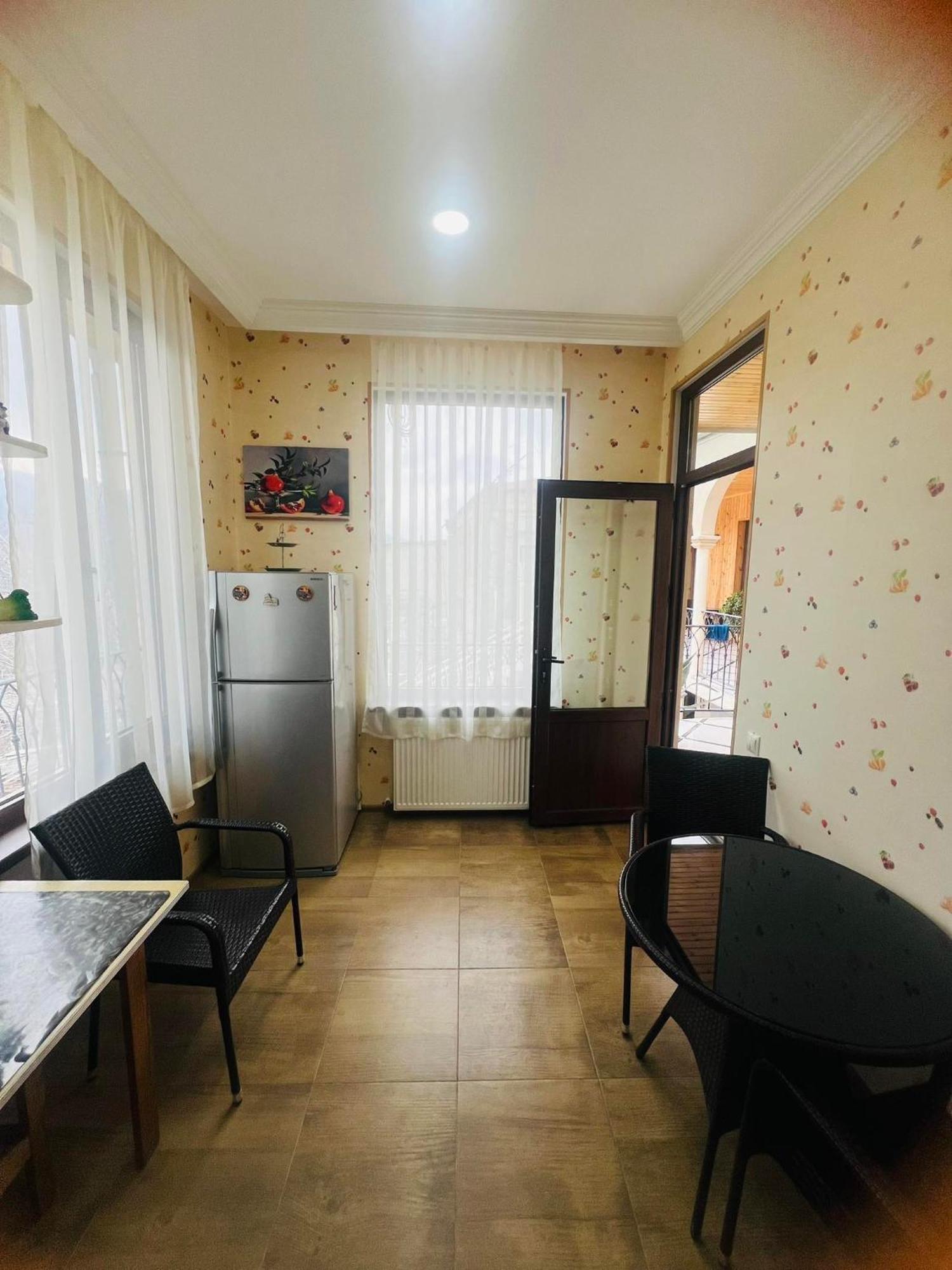 Guest House Tmt Sighnaghi Extérieur photo